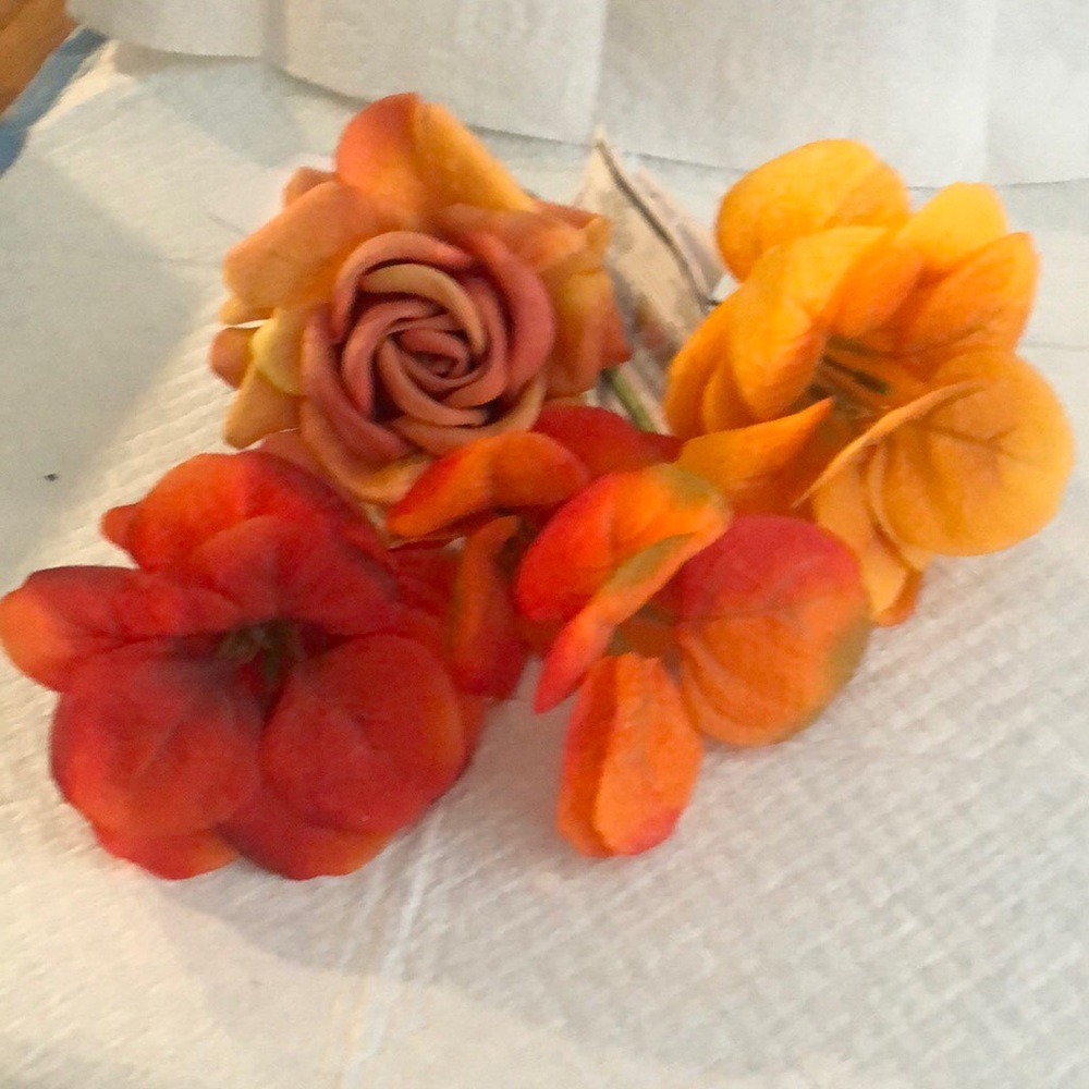 Michael’s sample,lot of colorful Eucalyptus and rose.